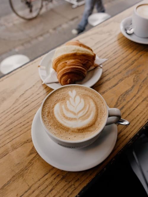 El-Desayuno El-Desayuno